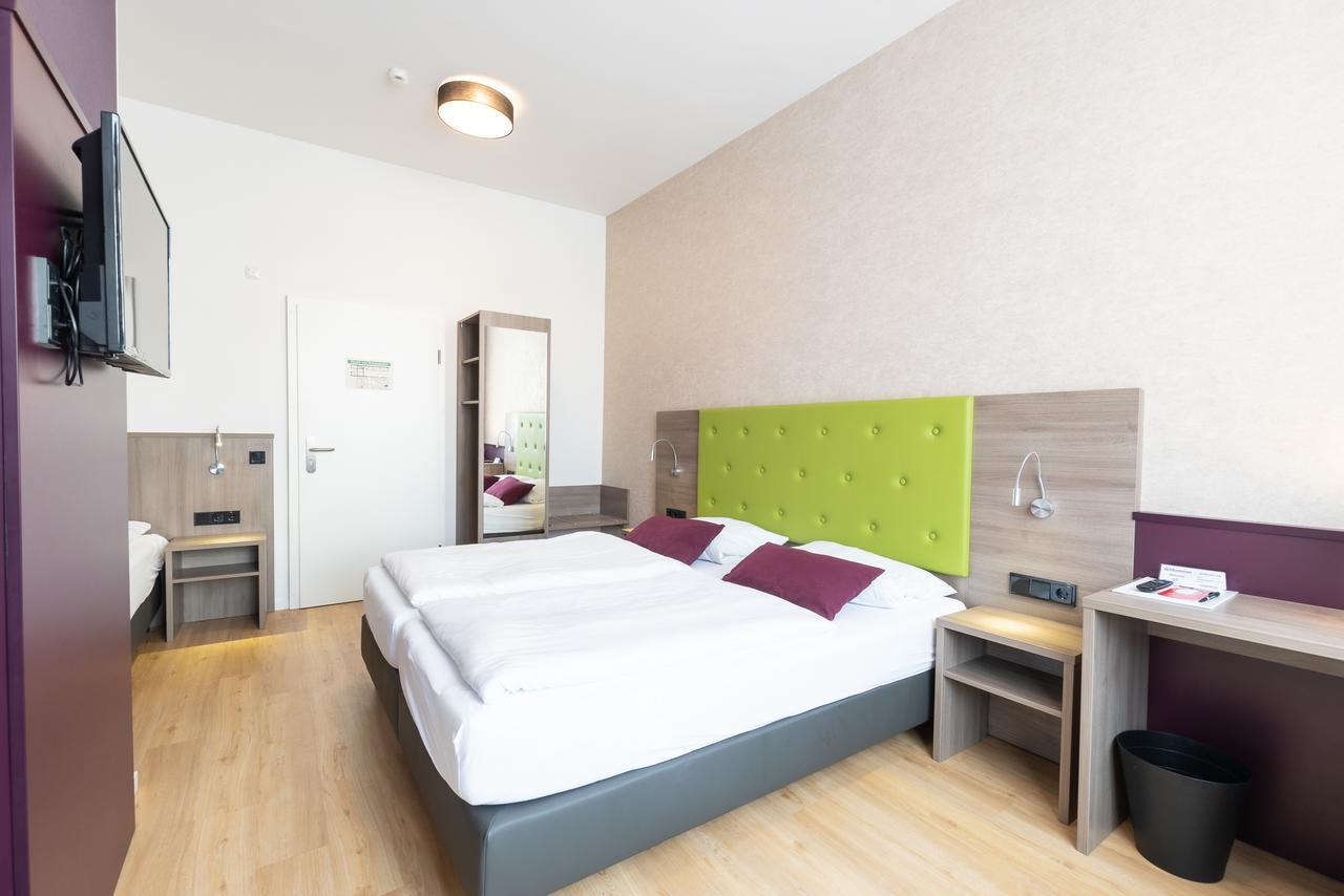 Hotel Porta Nigra Trier Bagian luar foto